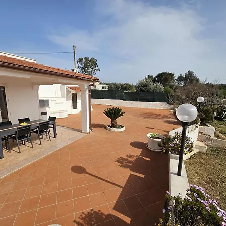 Il Trullino Di Vallegna Villa